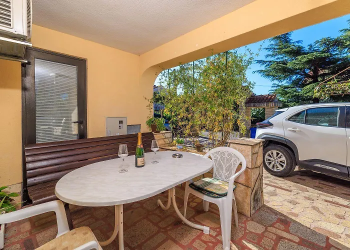 Hundefreundliches Nur 450 Meter Zum Mit Meerblick, Grill, Parkplatz *
